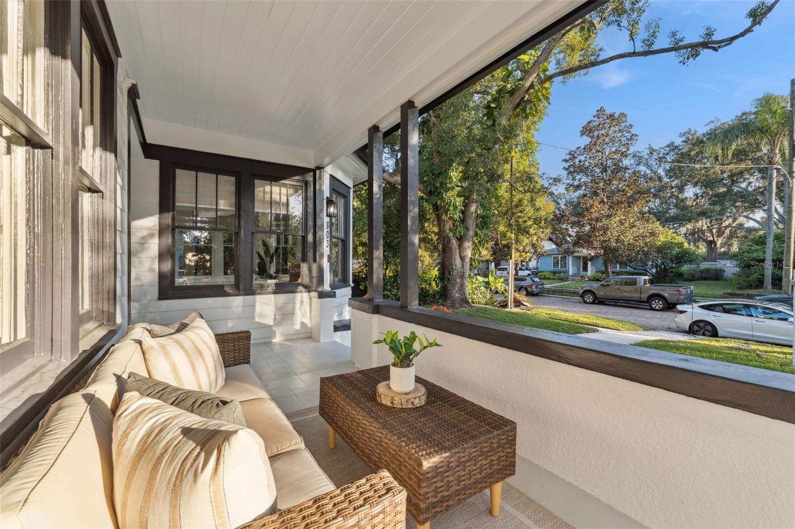 Image 3 of 54 For 803 Harwood Street