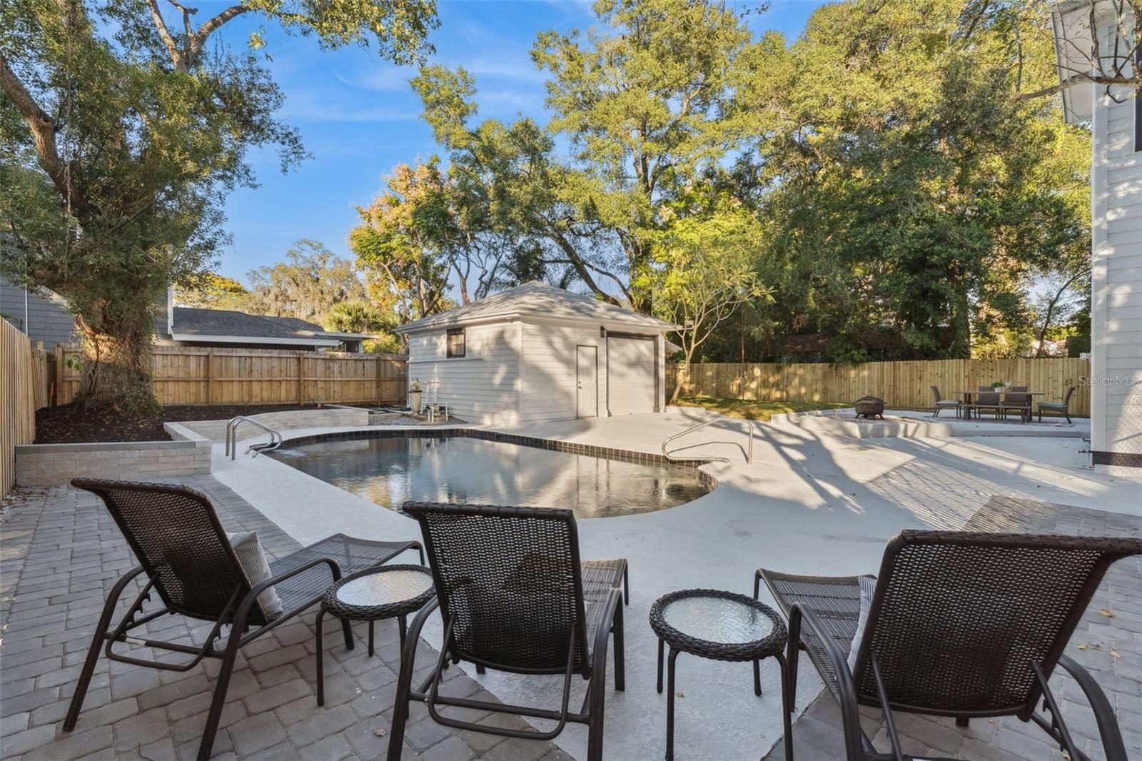 Image 36 of 54 For 803 Harwood Street