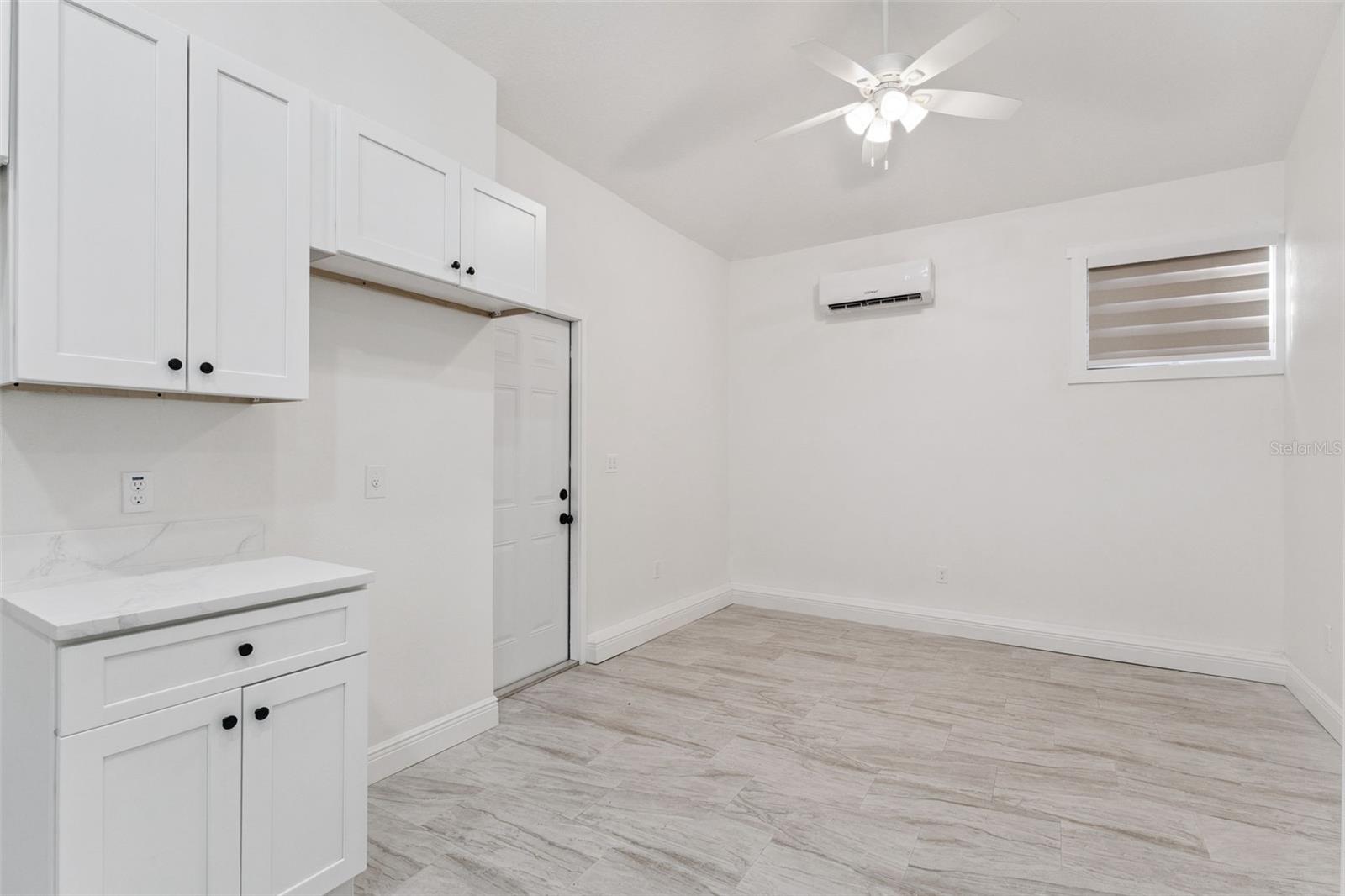 Image 45 of 54 For 803 Harwood Street