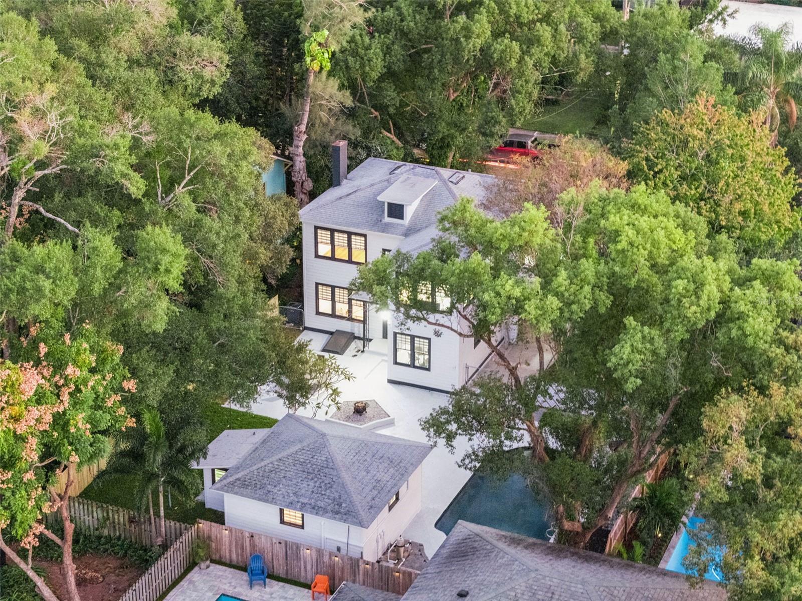 Image 53 of 54 For 803 Harwood Street