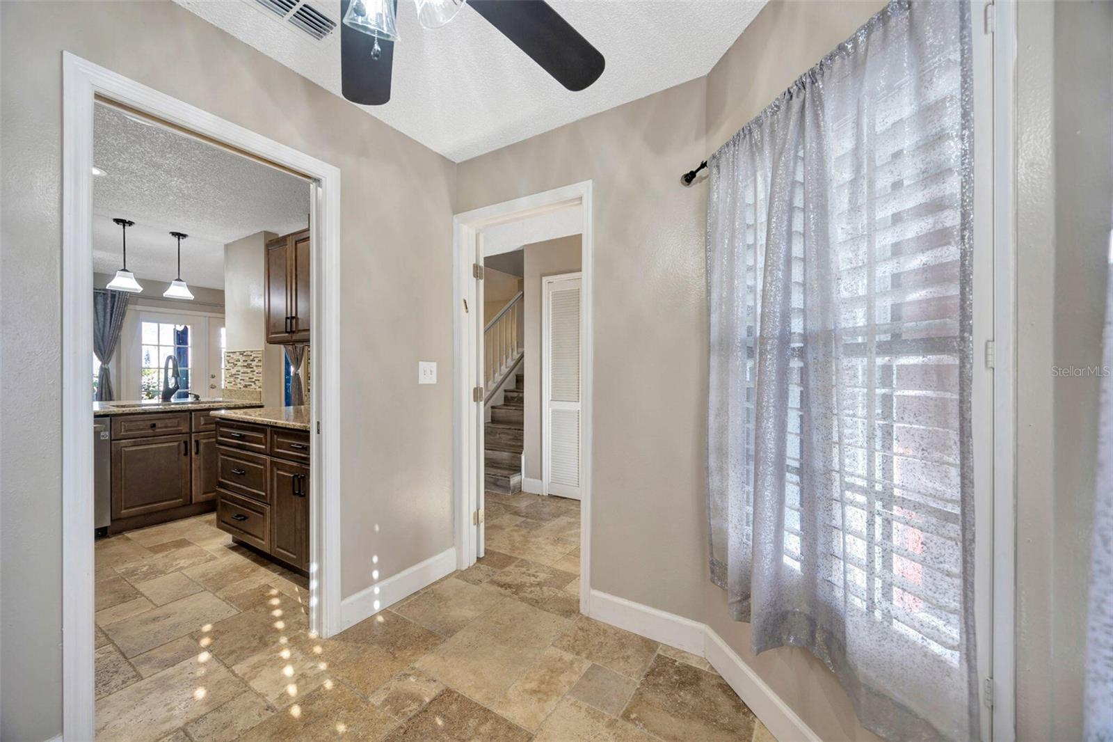 Image 11 of 42 For 4239 Brentwood Park Circle