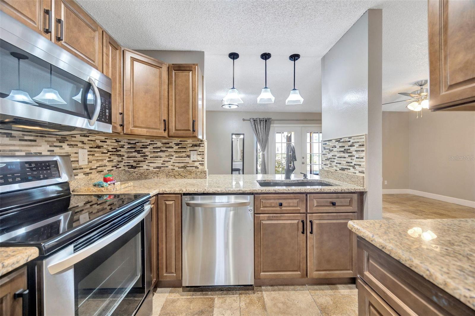 Image 13 of 42 For 4239 Brentwood Park Circle