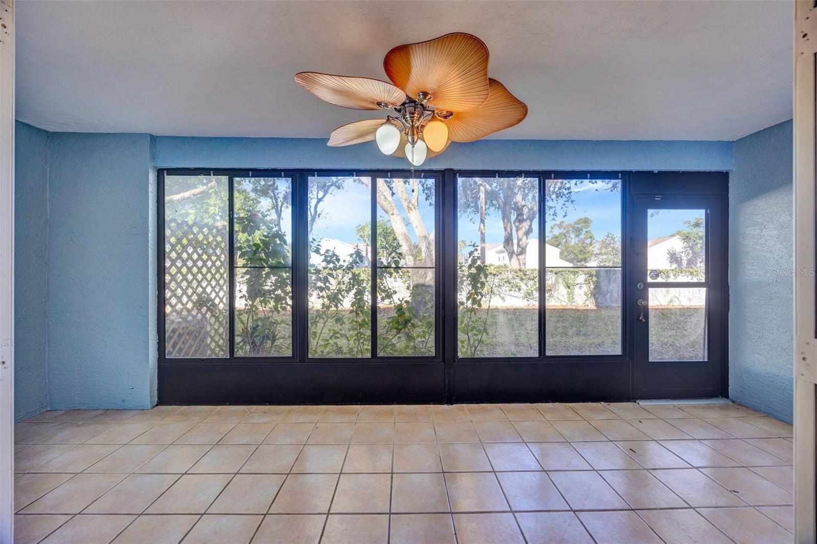 Image 21 of 42 For 4239 Brentwood Park Circle