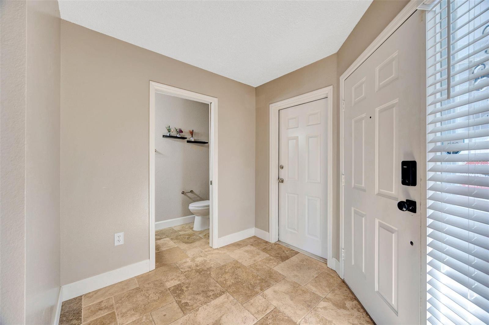 Image 6 of 42 For 4239 Brentwood Park Circle