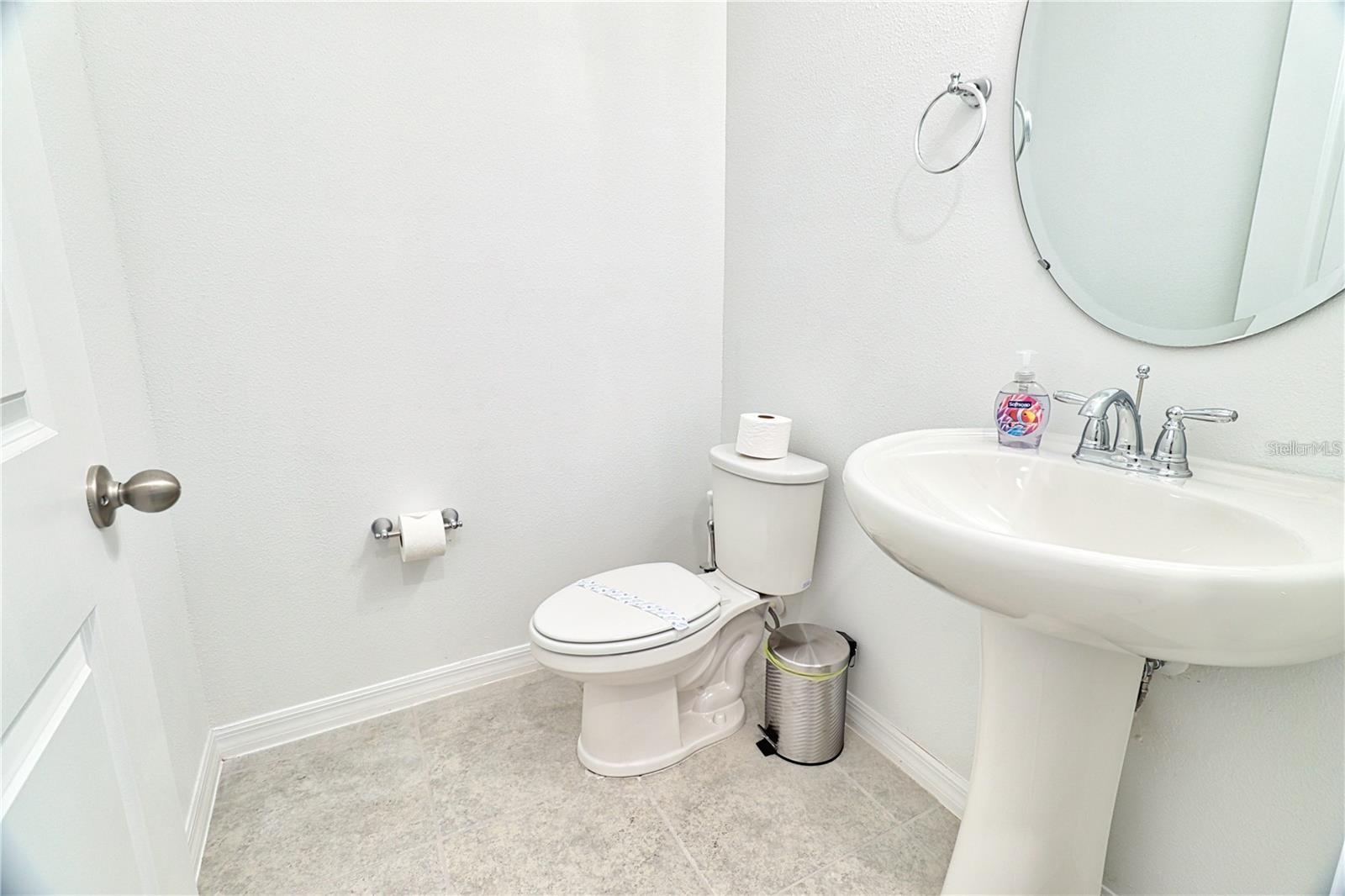 Image 11 of 30 For 832 Longboat Drive