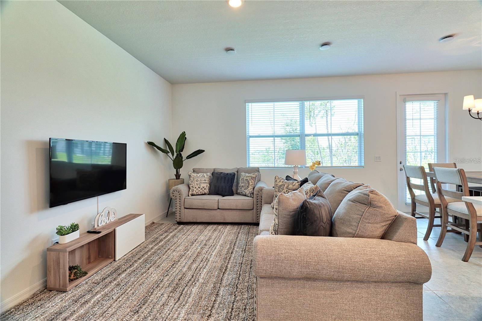 Image 9 of 30 For 832 Longboat Drive
