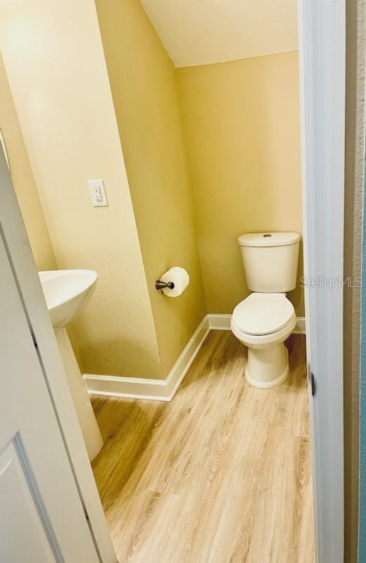 Image 24 of 49 For 13755 Benavente Avenue