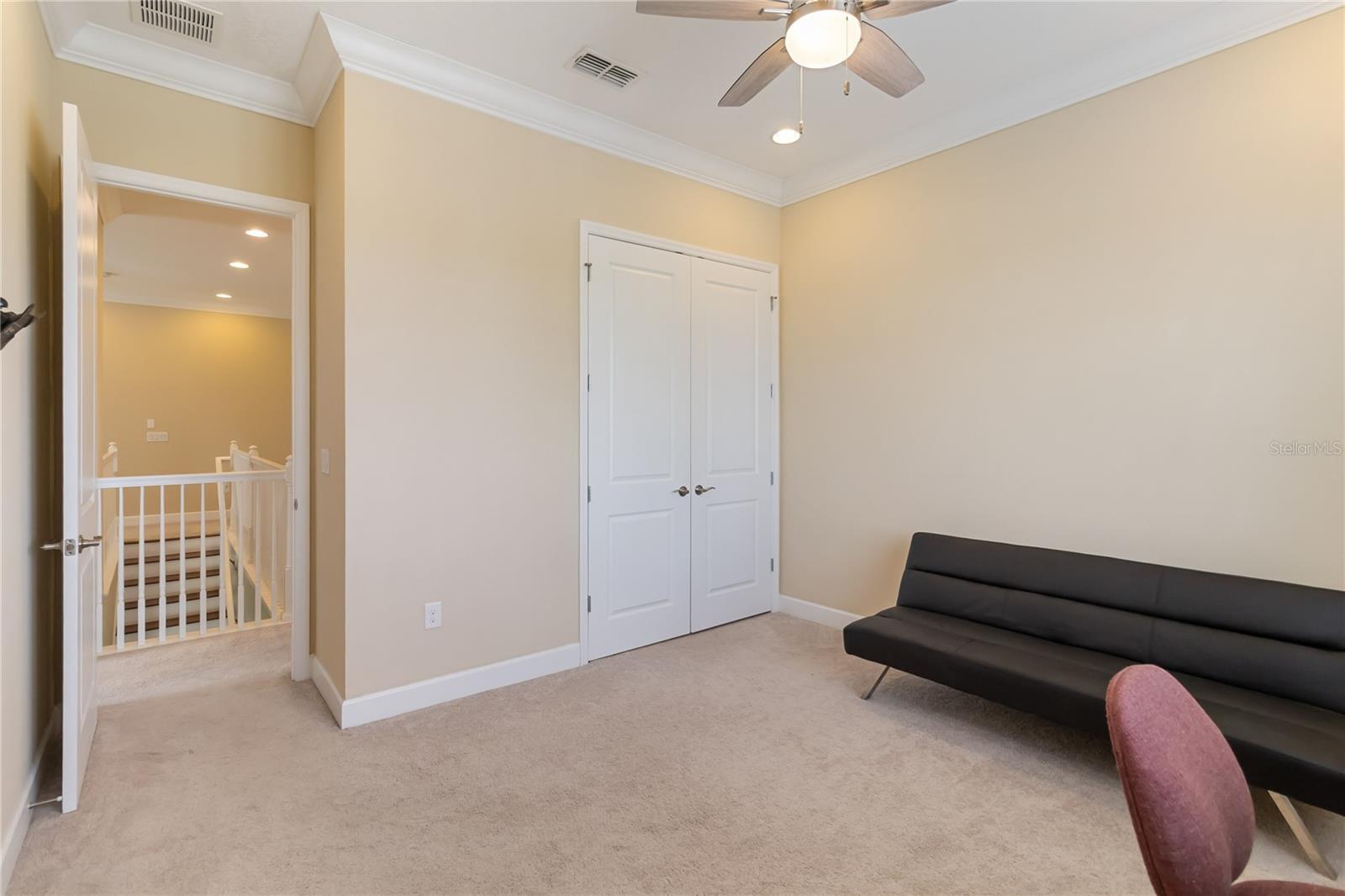Image 28 of 49 For 13755 Benavente Avenue