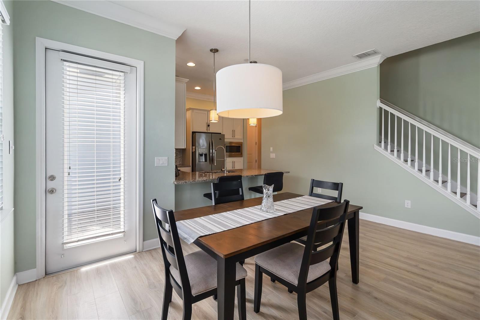 Image 9 of 49 For 13755 Benavente Avenue