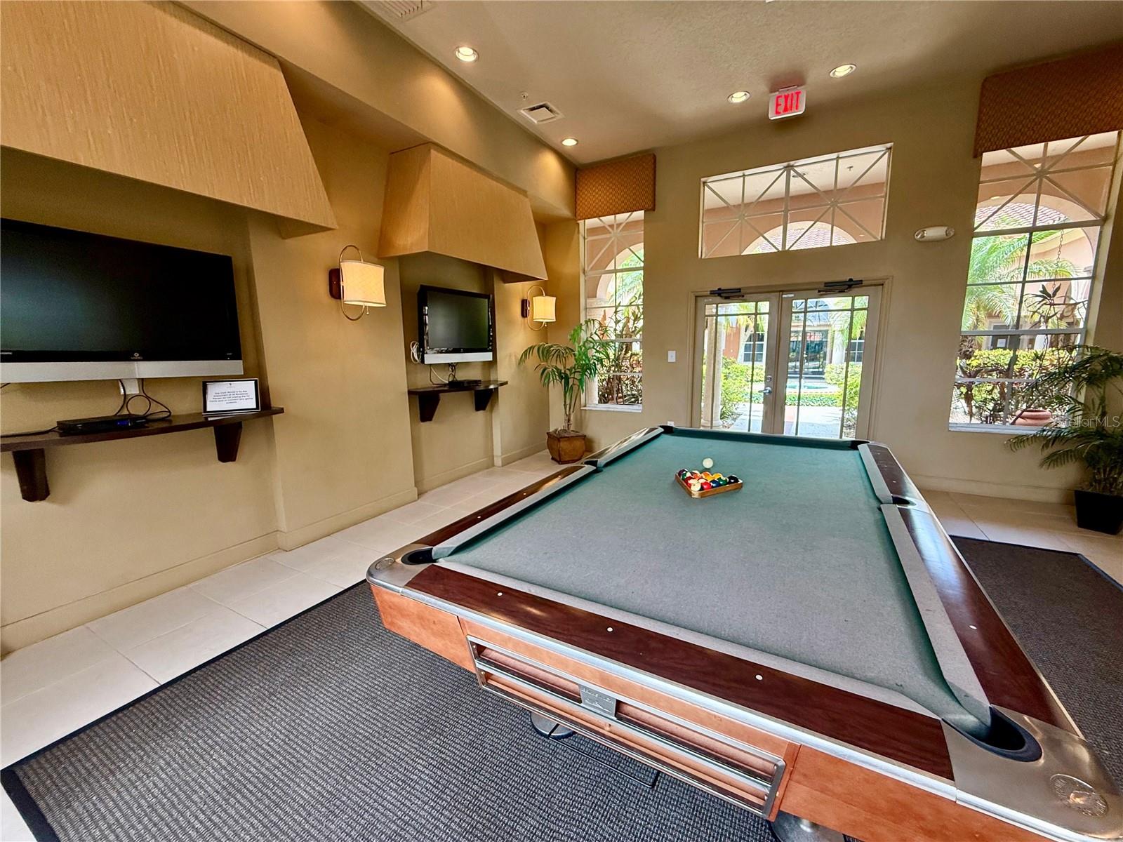 Image 36 of 53 For 5512 Metrowest Boulevard 201