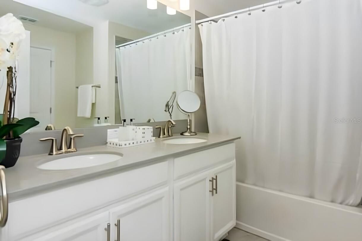 Image 20 of 29 For 4912 Windermere Avenue