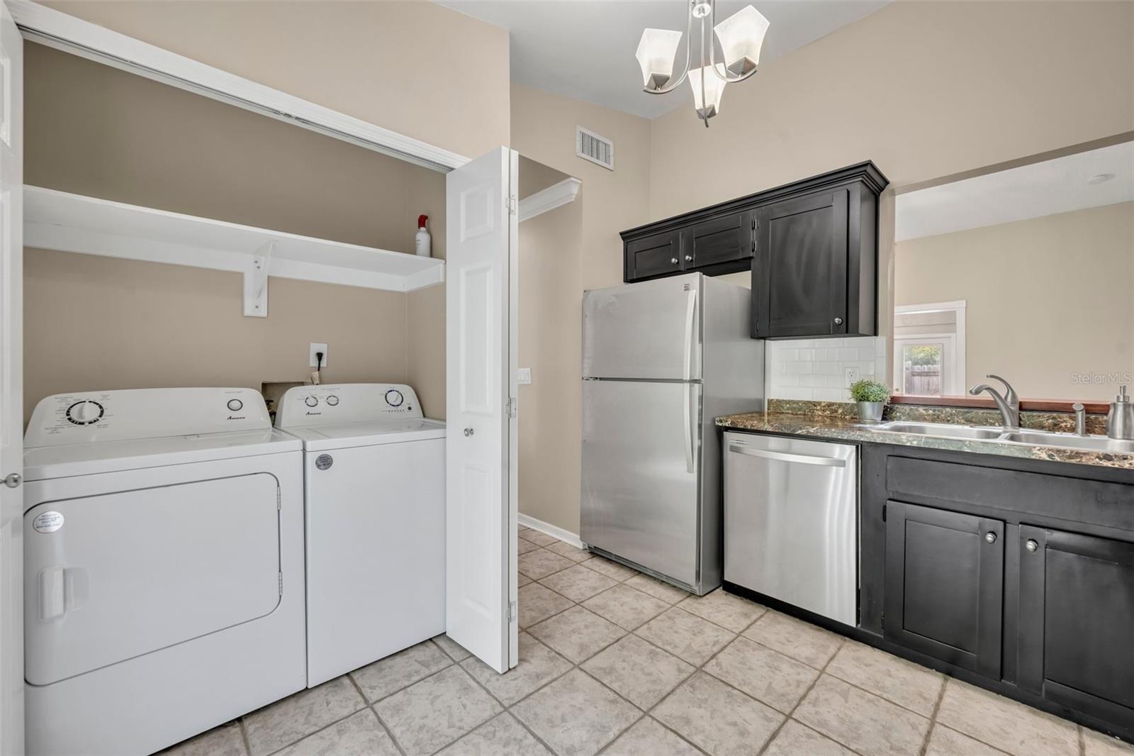 Image 11 of 22 For 463 Warrenton Road 463