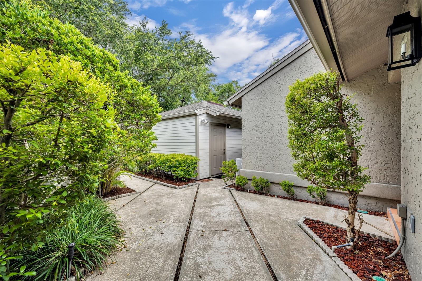 Image 4 of 22 For 463 Warrenton Road 463