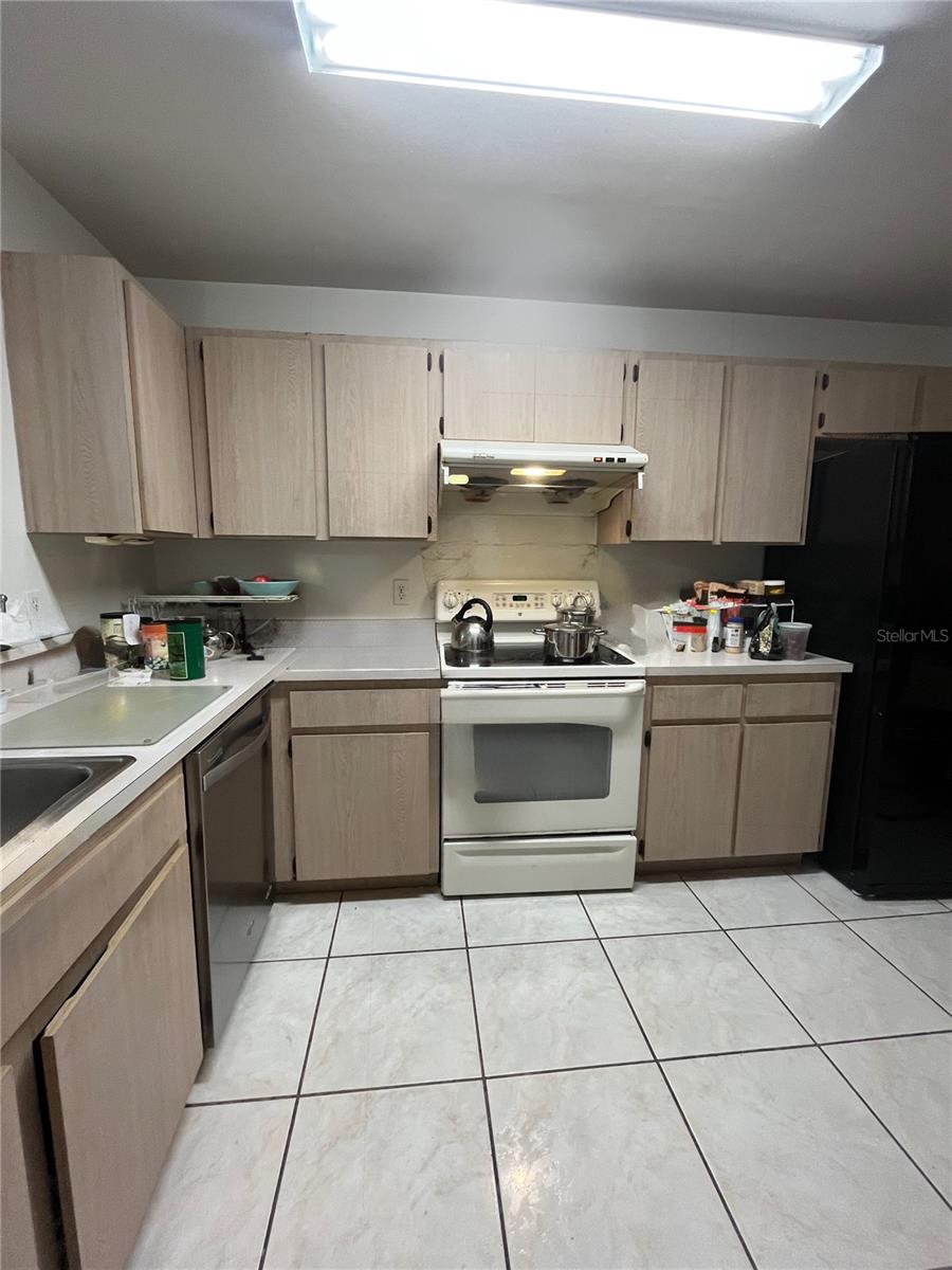 Image 4 of 24 For 2765 Montego Bay Boulevard