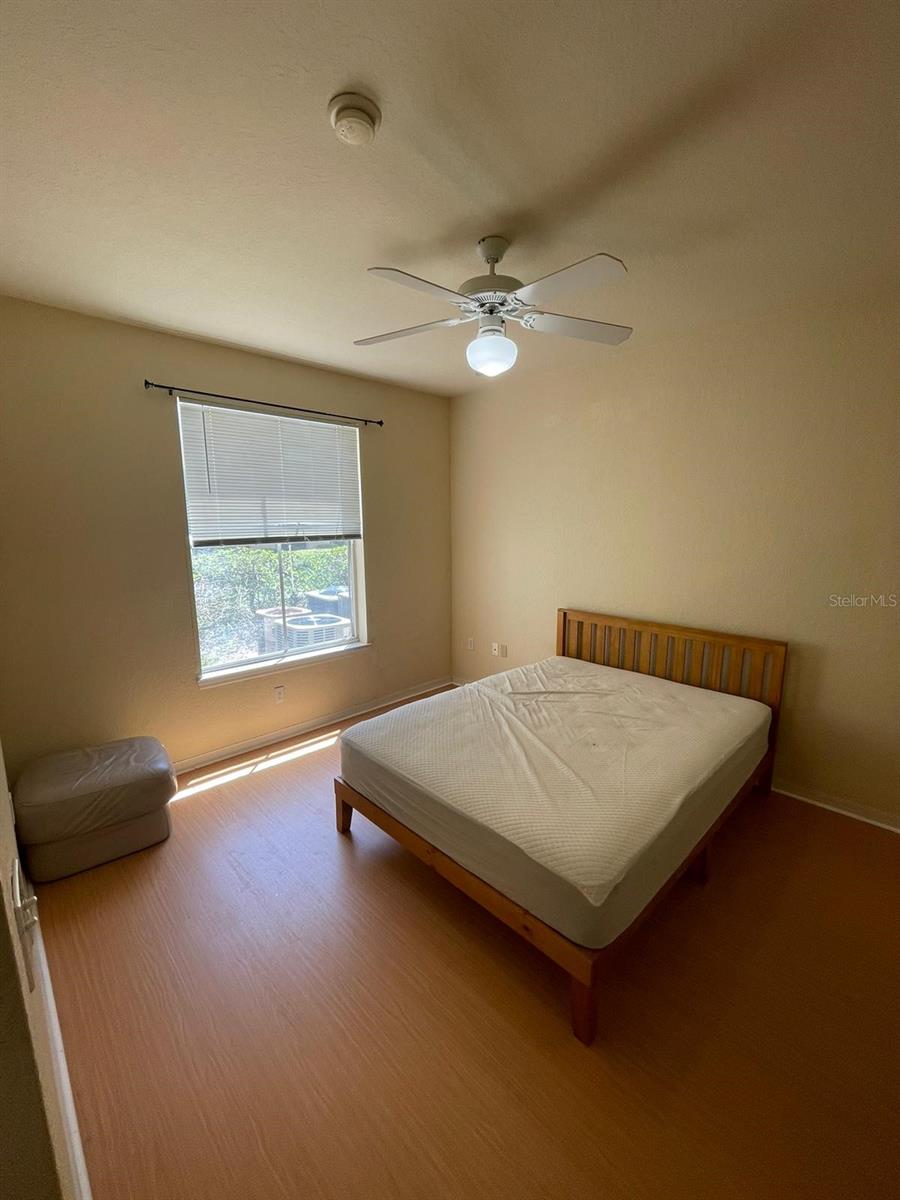 Image 9 of 16 For 6017 Westgate Drive 913