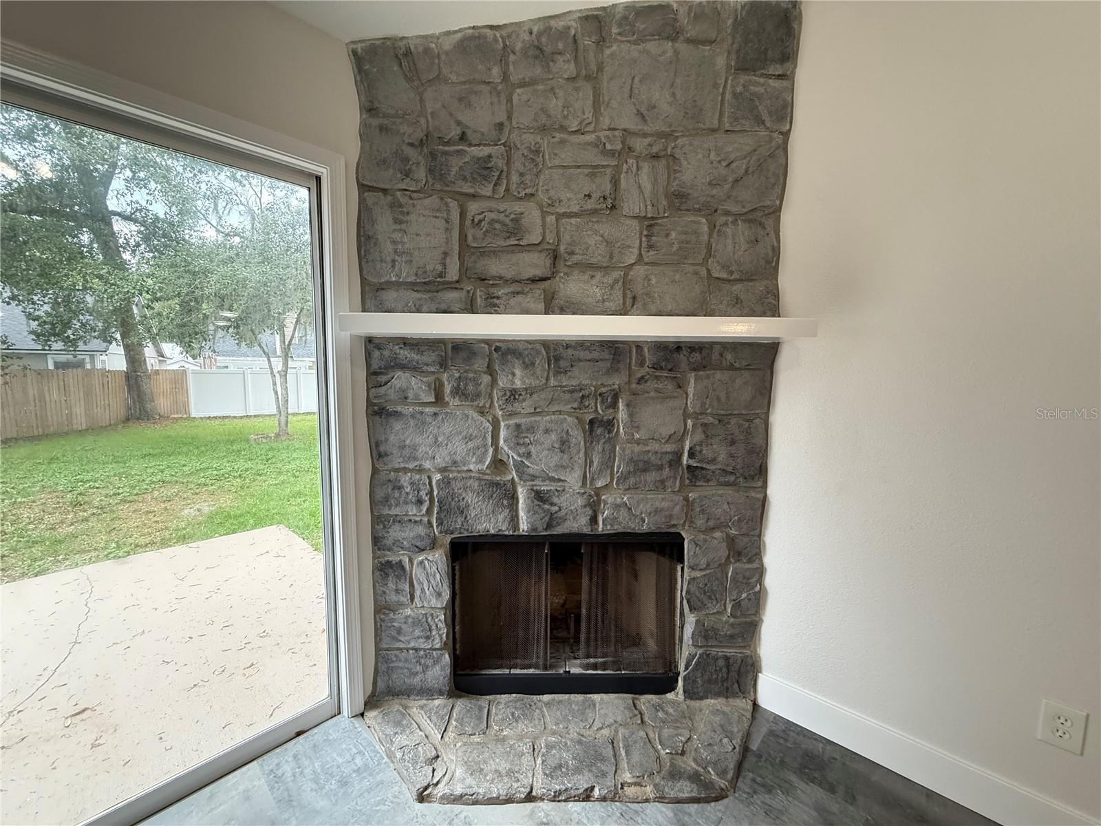 Image 19 of 34 For 7832 Virgo Street