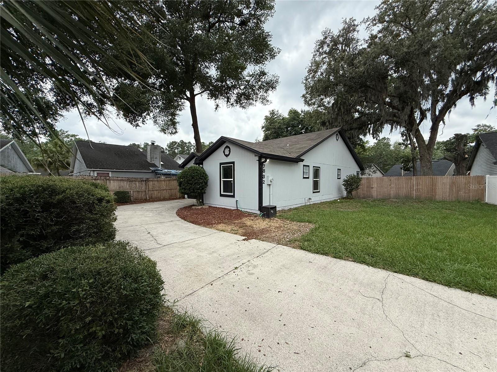 Image 3 of 34 For 7832 Virgo Street