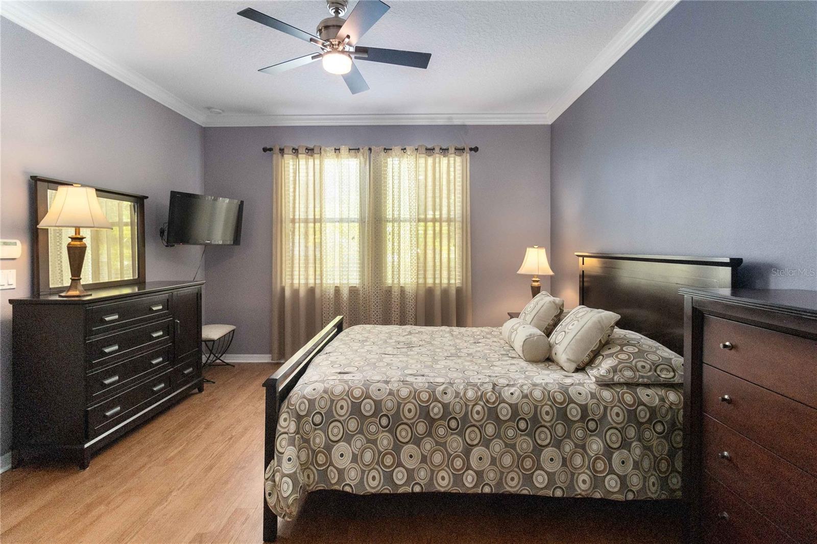 Image 19 of 43 For 3637 Foxchase Drive