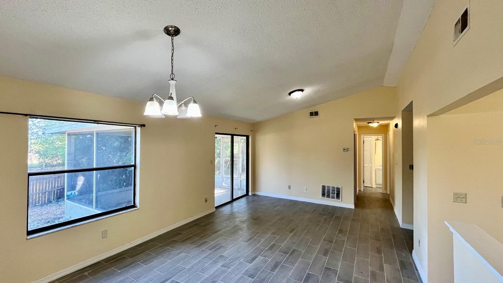 Image 3 of 16 For 5317 Hyde Park Avenue