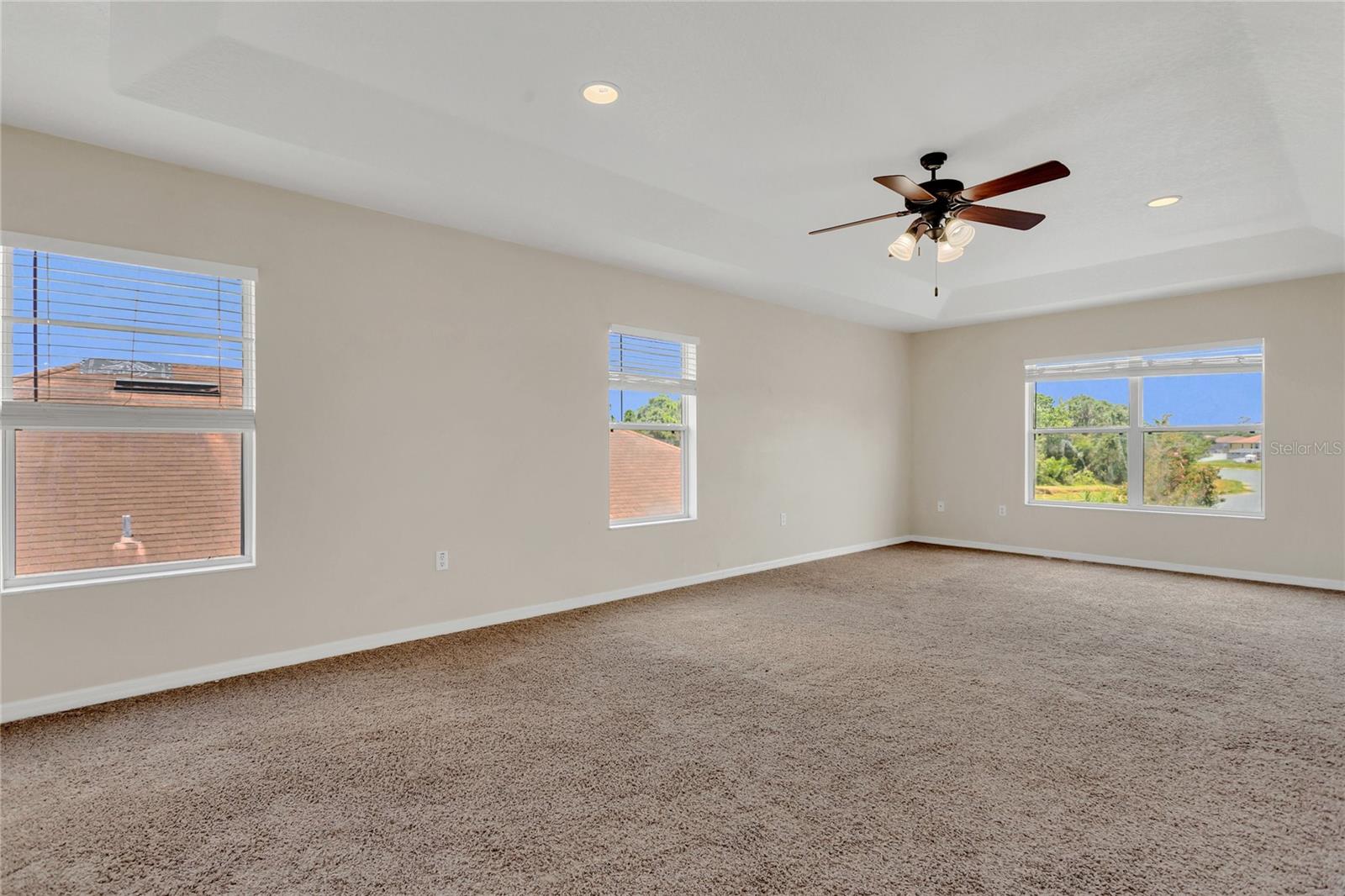 Image 19 of 39 For 3009 Park Ridge Avenue