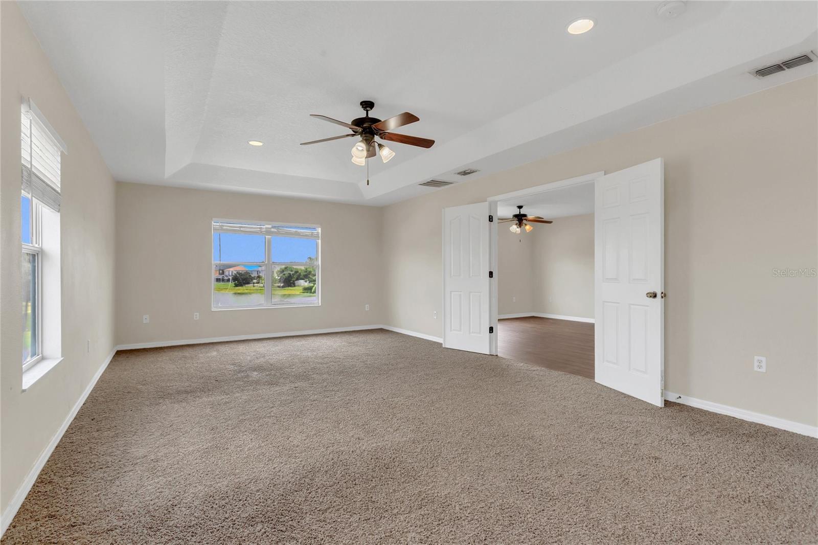 Image 20 of 39 For 3009 Park Ridge Avenue