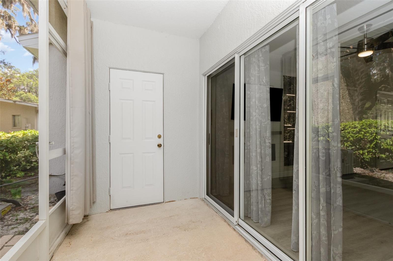 Image 12 of 14 For 1178 Vineland Place