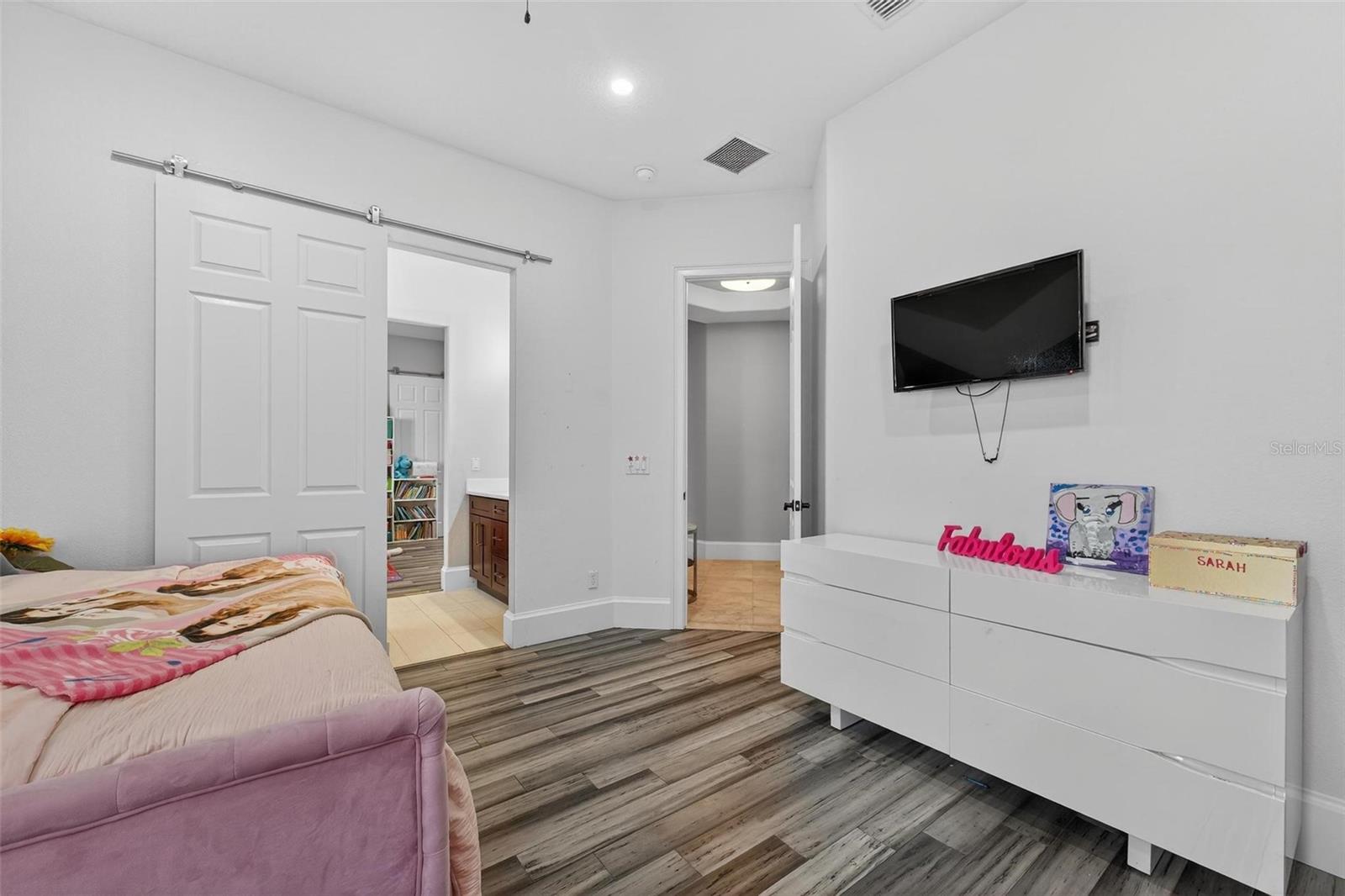 Image 10 of 90 For 11015 Hawkshead Court