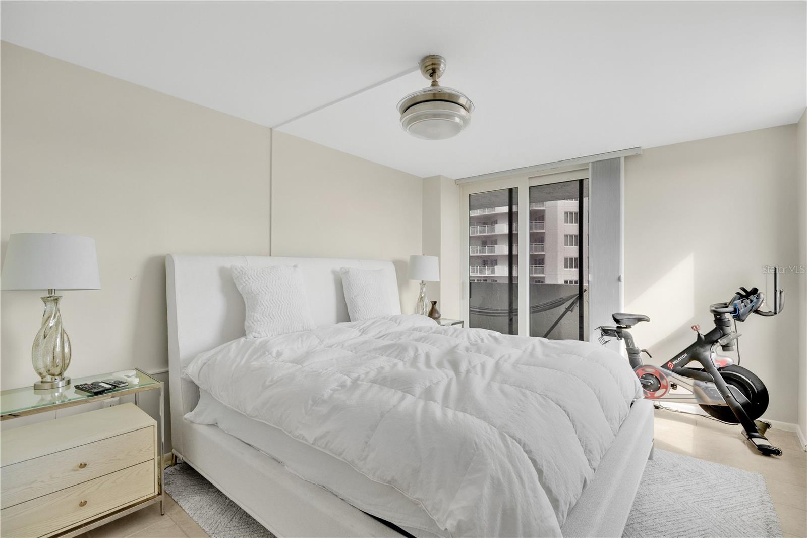 Image 15 of 38 For 2947 Atlantic Avenue 601