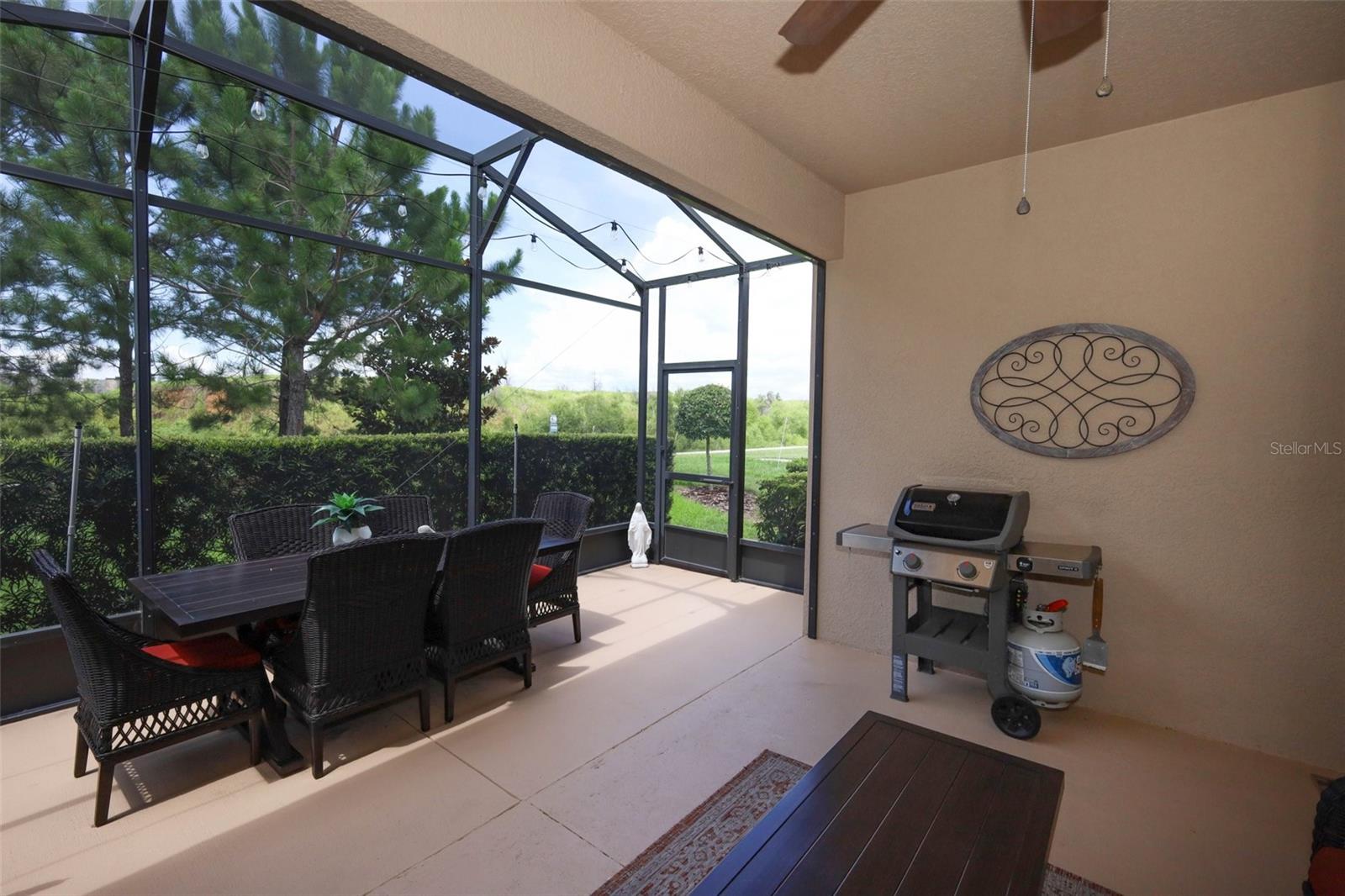 Image 41 of 55 For 3574 La Jolla Drive