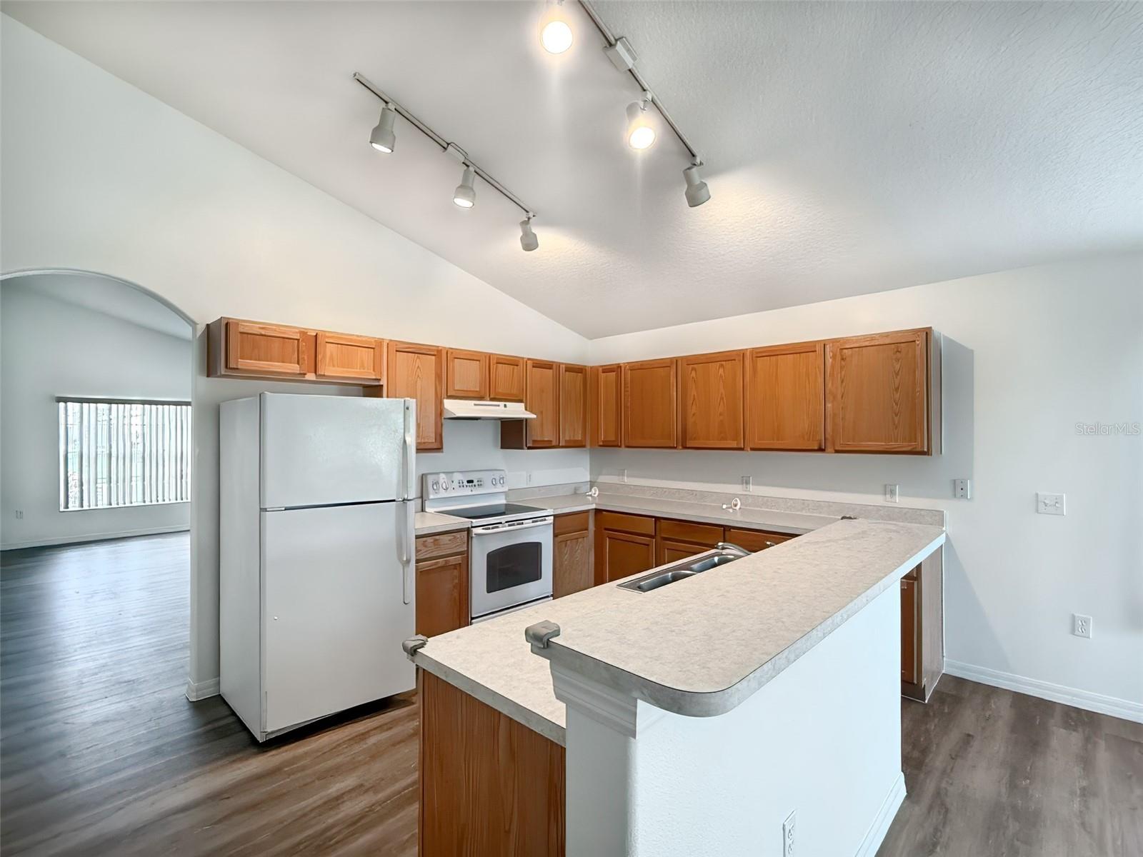 Image 4 of 16 For 129 Garberia Drive