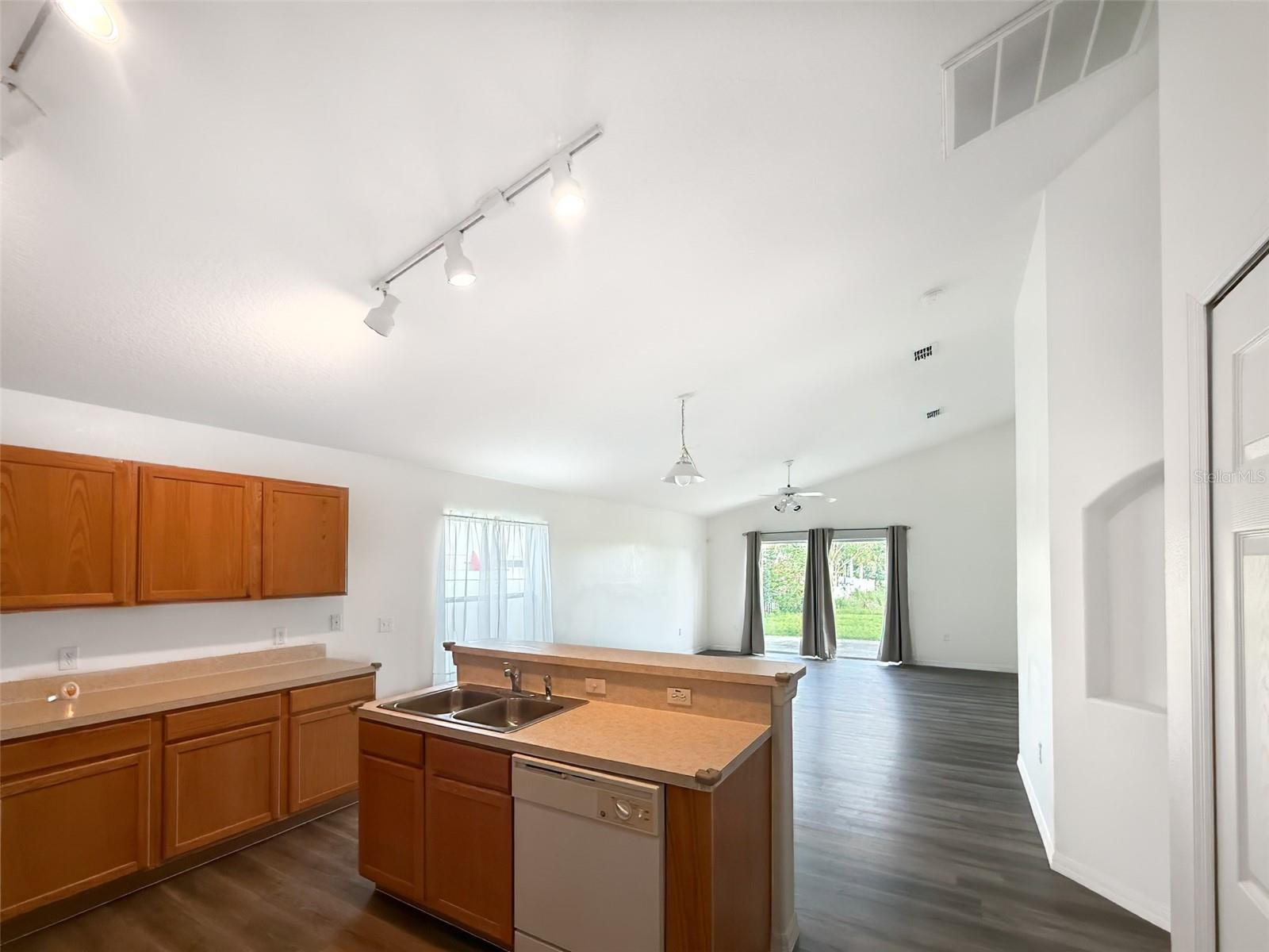 Image 6 of 16 For 129 Garberia Drive
