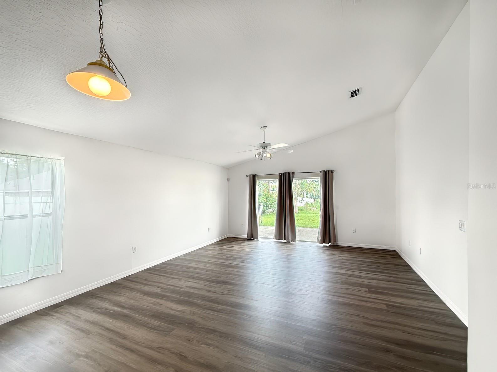 Image 7 of 16 For 129 Garberia Drive