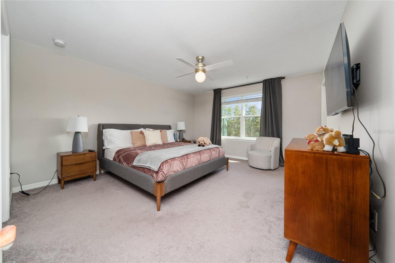 Image 15 of 31 For 10849 Wyne Tree Court