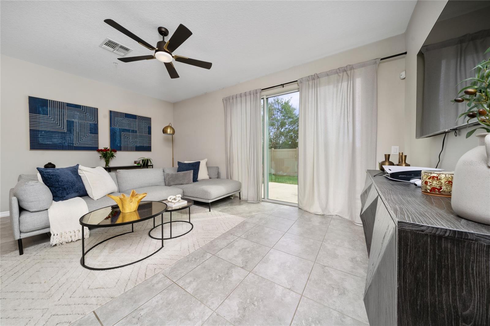 Image 7 of 31 For 10849 Wyne Tree Court