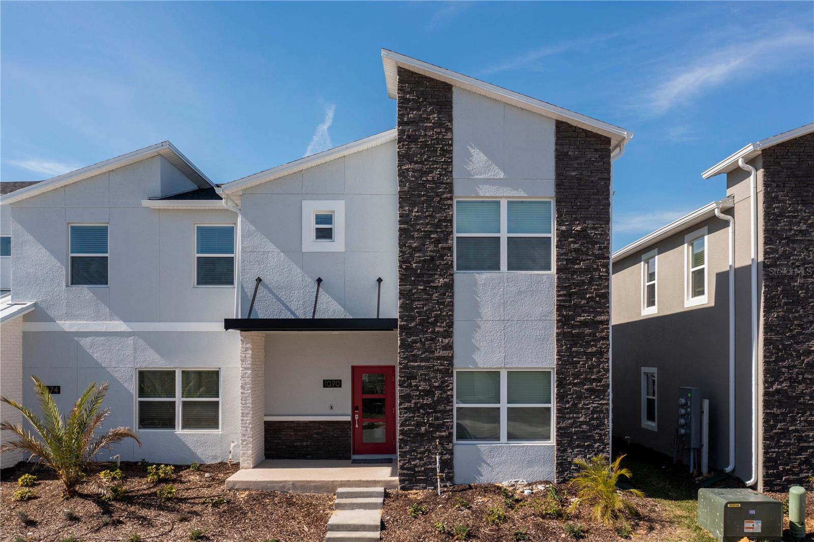 Details for 1070 Splash Shot Place, DAVENPORT, FL 33896