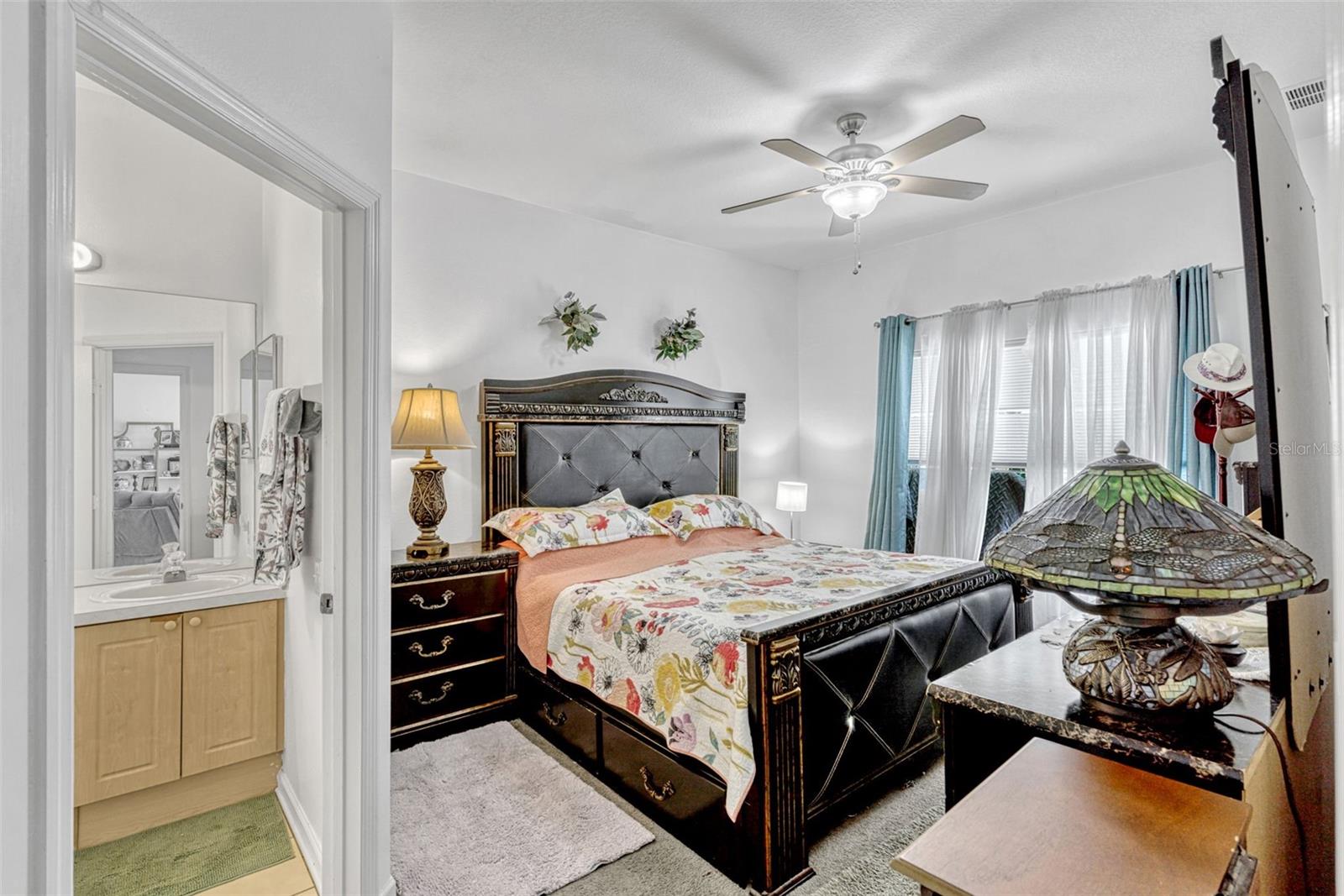 Image 15 of 34 For 8152 Fan Palm Way