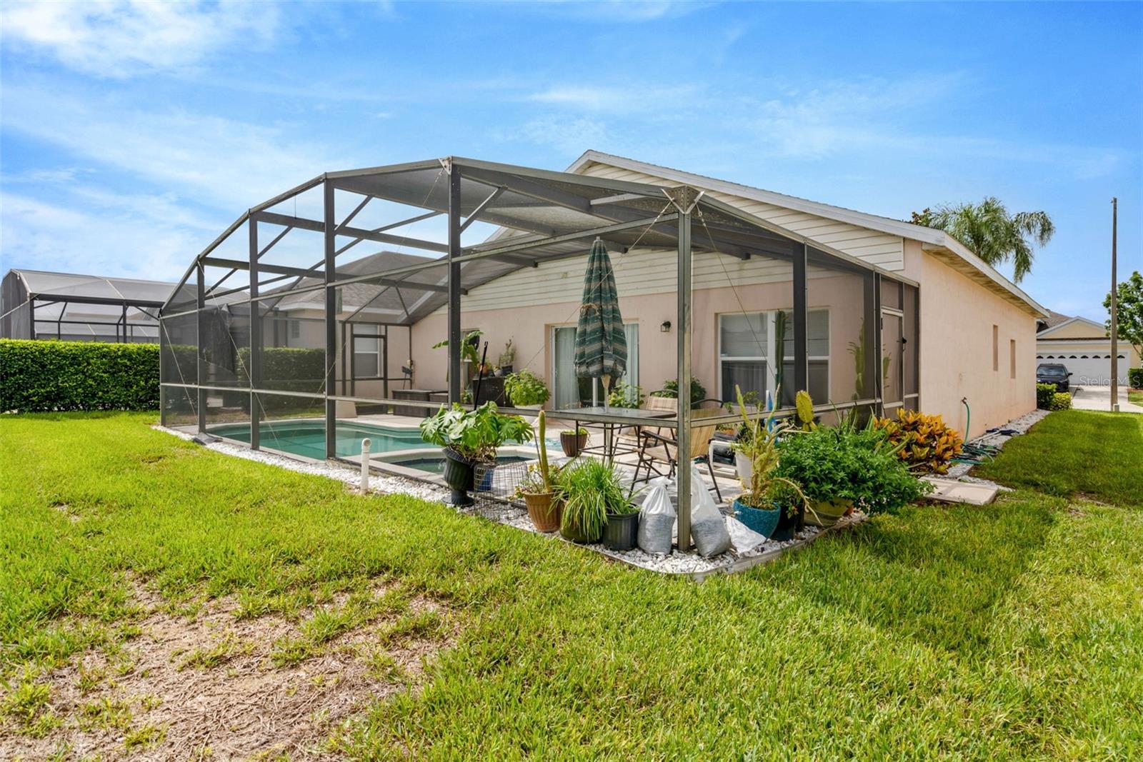 Image 26 of 34 For 8152 Fan Palm Way