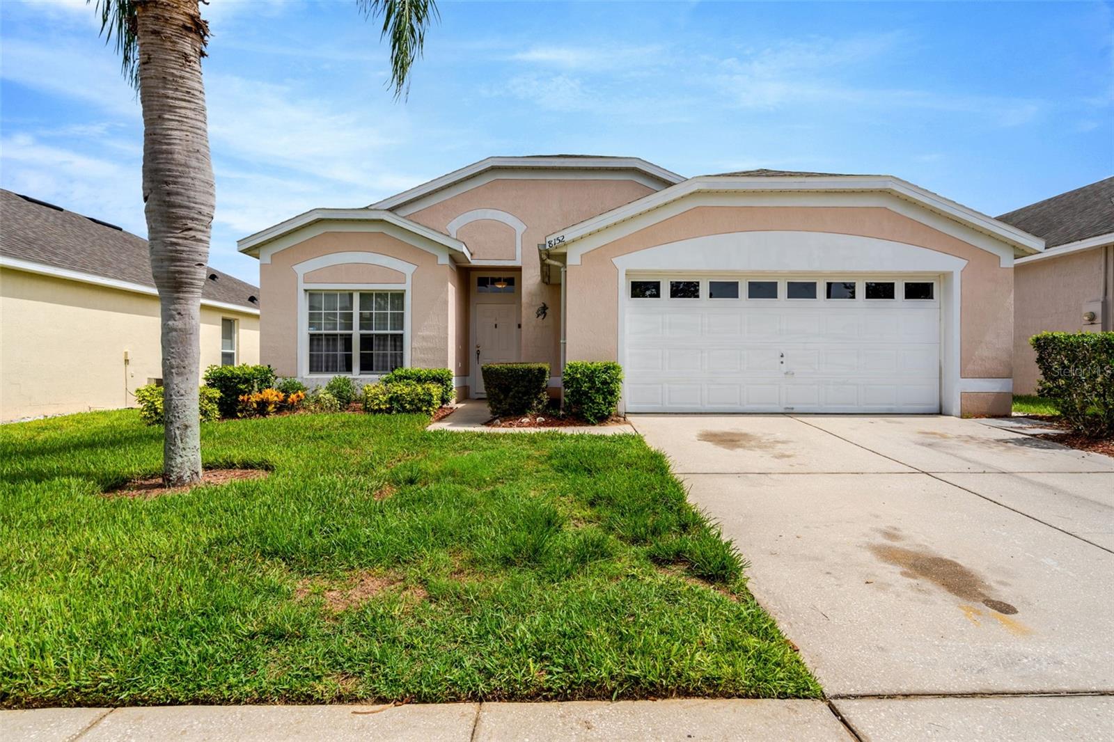 Image 4 of 34 For 8152 Fan Palm Way