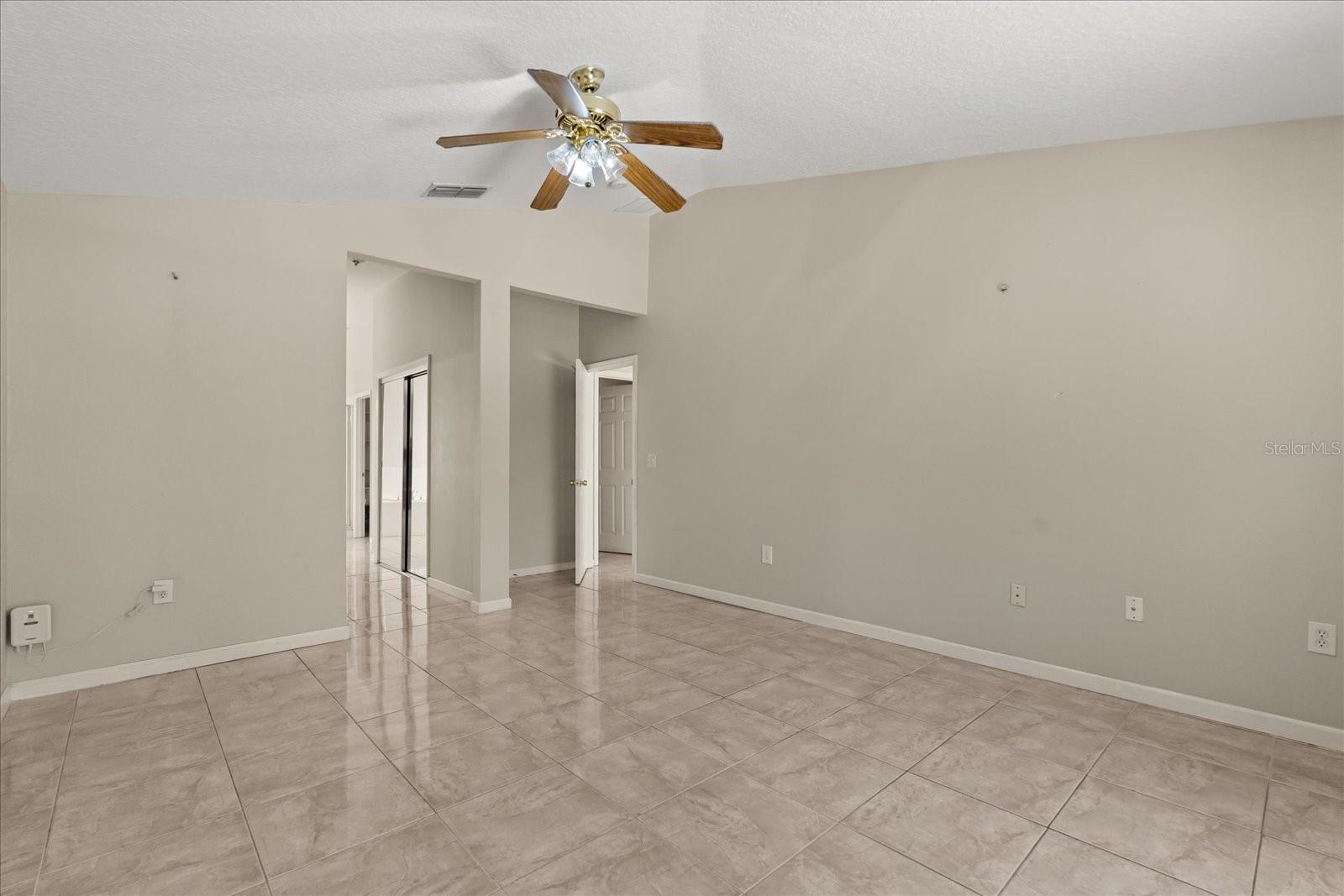 Image 10 of 21 For 5200 Sunset Canyon Drive