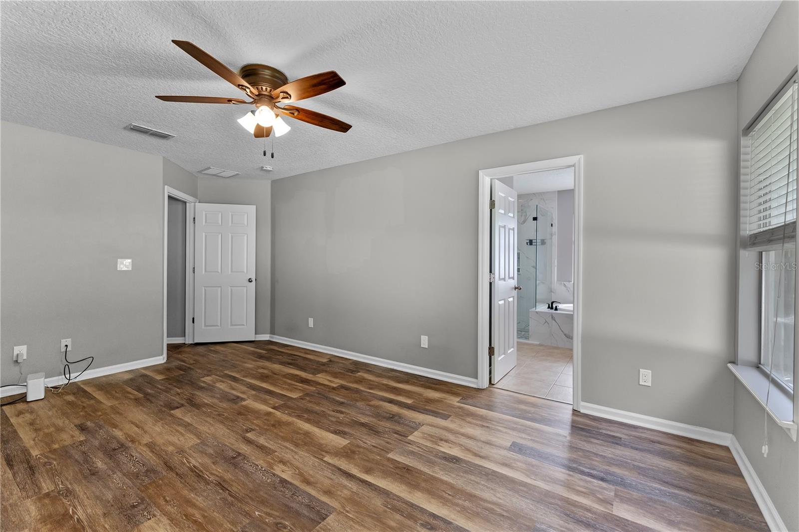 Image 22 of 37 For 1165 Carmona Place