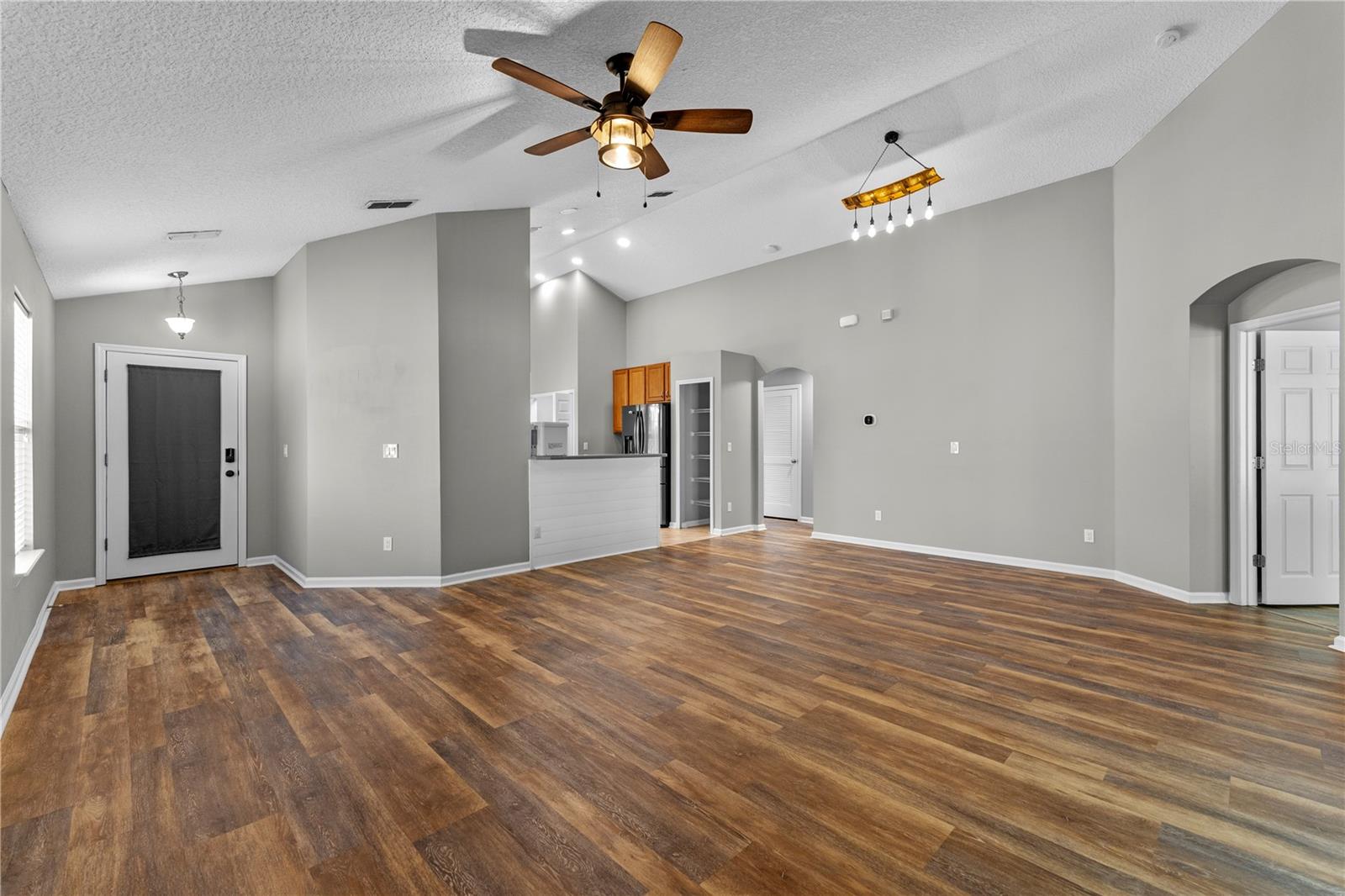 Image 3 of 37 For 1165 Carmona Place