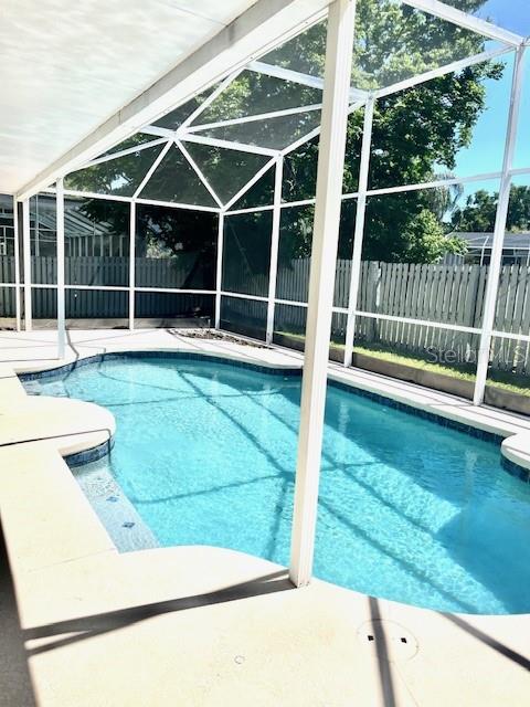Image 20 of 21 For 8206 Gemstone Court