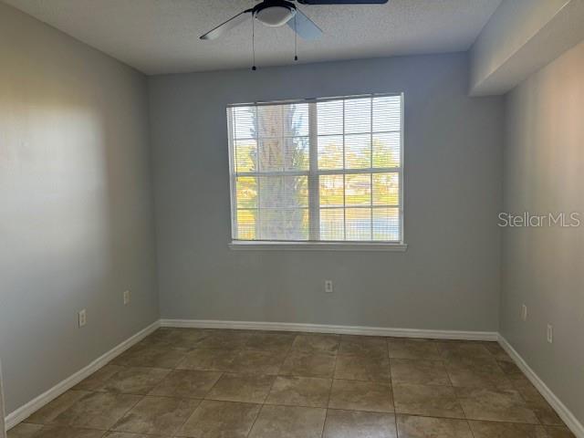 Image 10 of 15 For 10831 Windsor Walk Drive 110