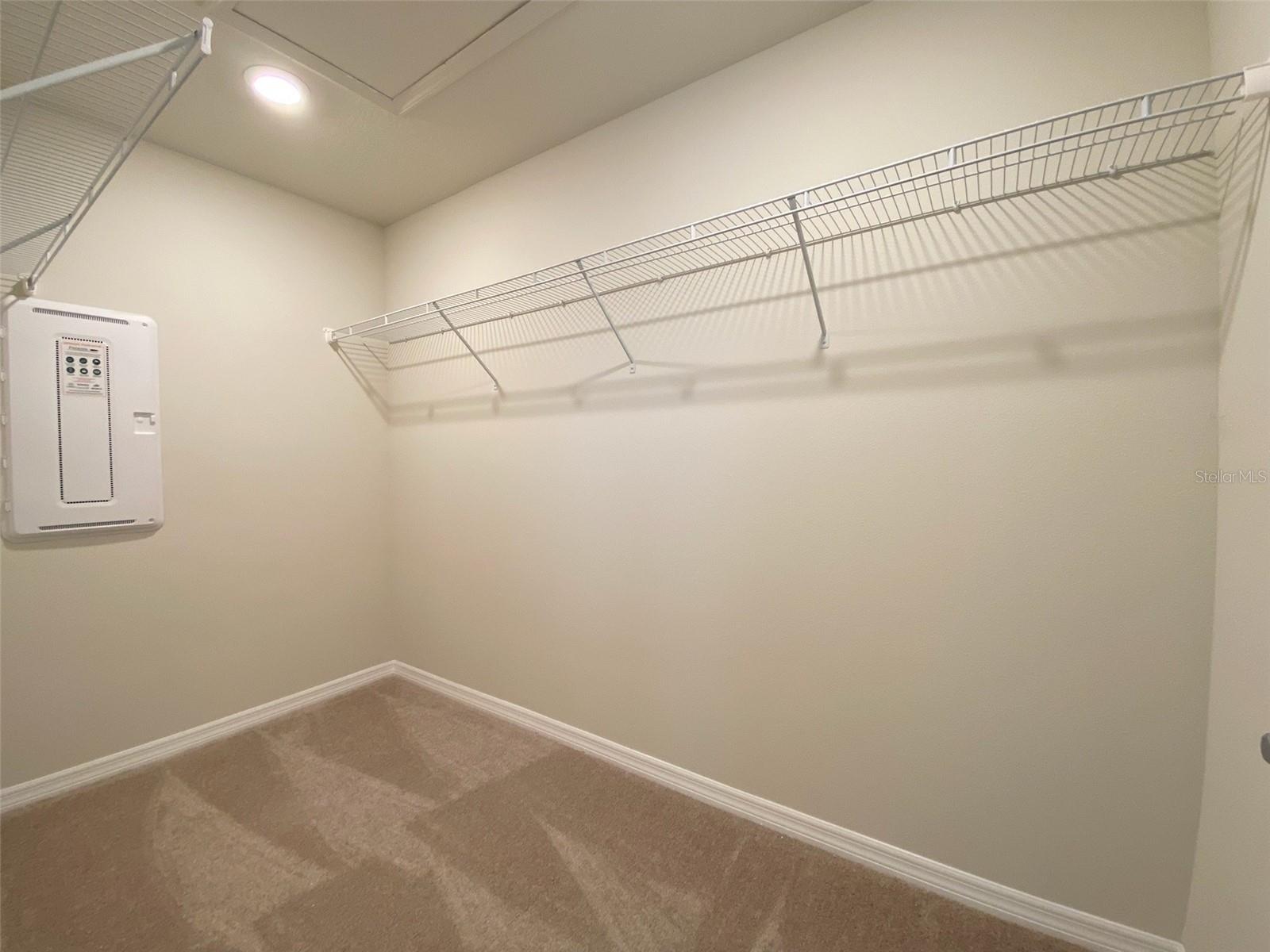 Image 11 of 16 For 4516 Sparkling Shell Avenue