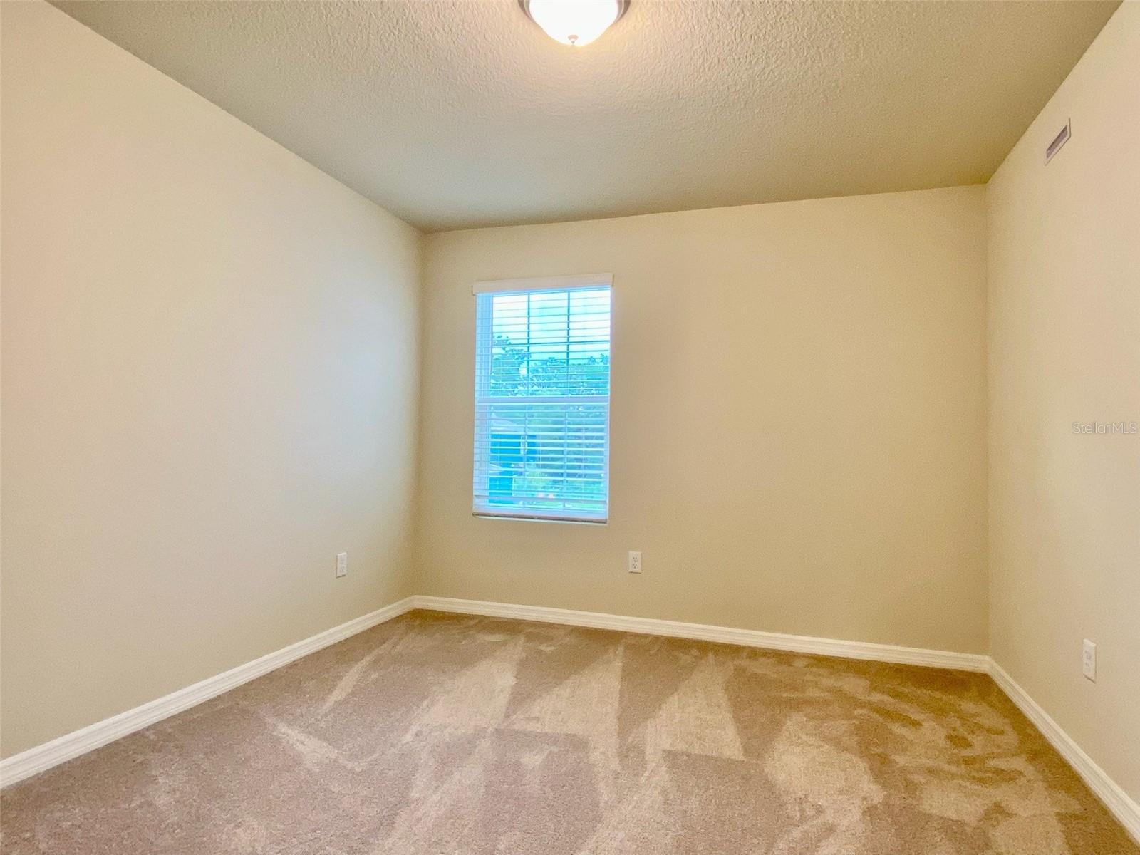 Image 14 of 16 For 4516 Sparkling Shell Avenue