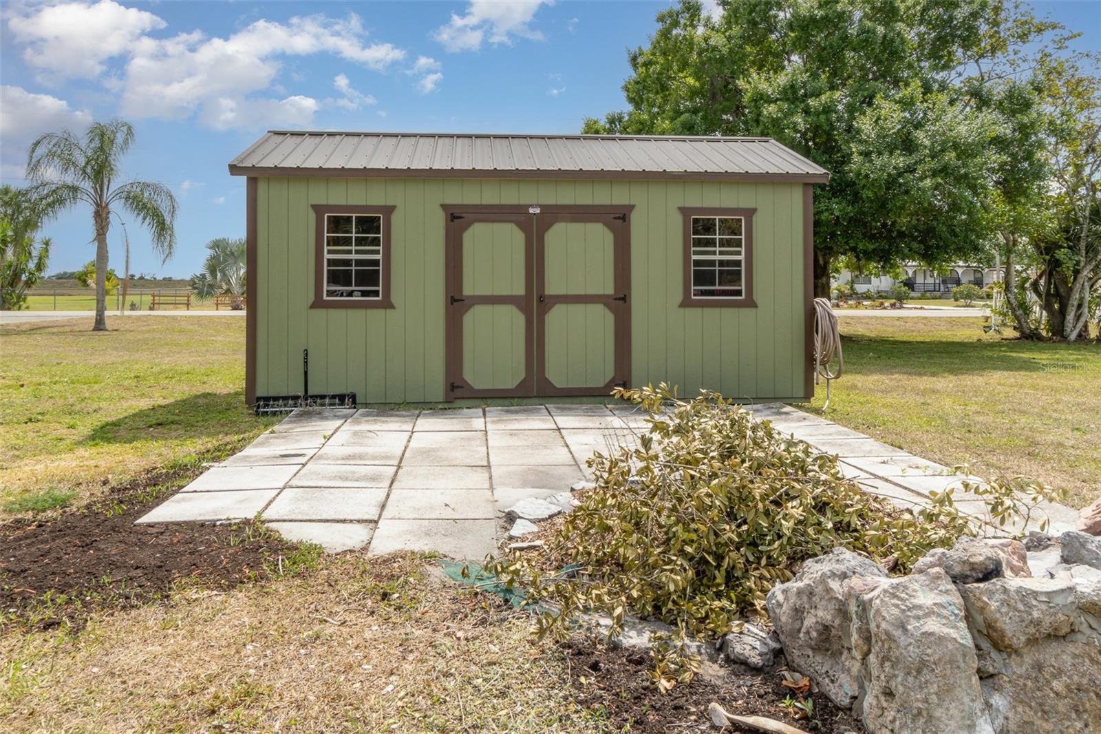 Image 25 of 27 For 1300 Riverview Drive