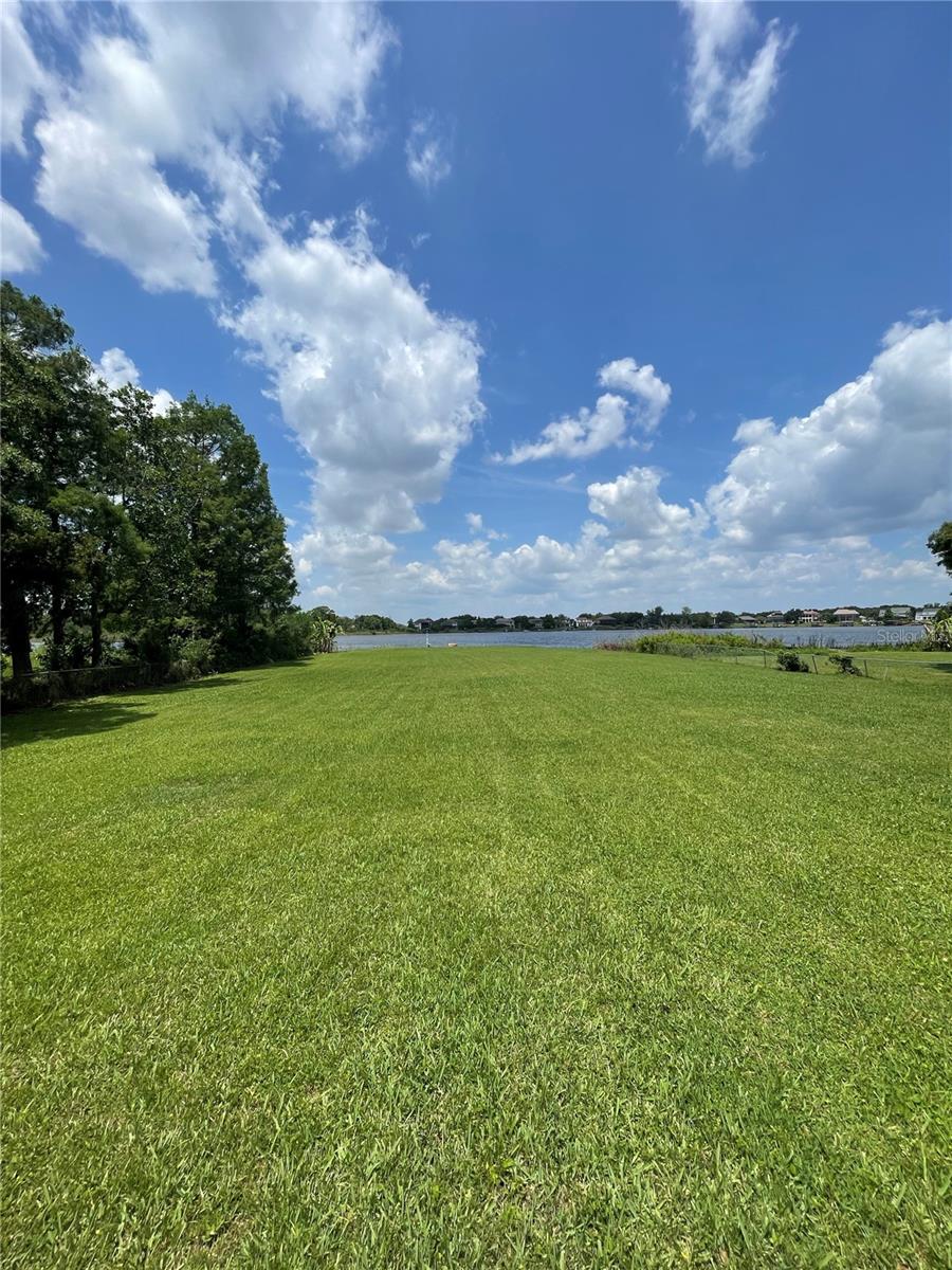 Image 44 of 50 For 12860 Lake Sawyer Lane