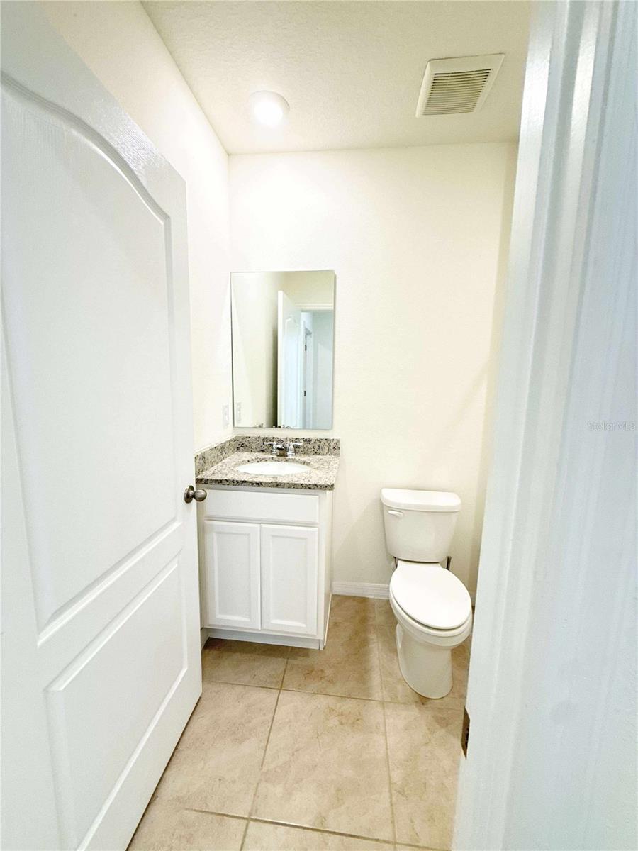 Image 15 of 23 For 6877 Botanic Boulevard