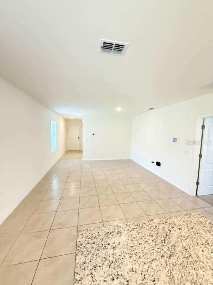 Image 21 of 23 For 6877 Botanic Boulevard