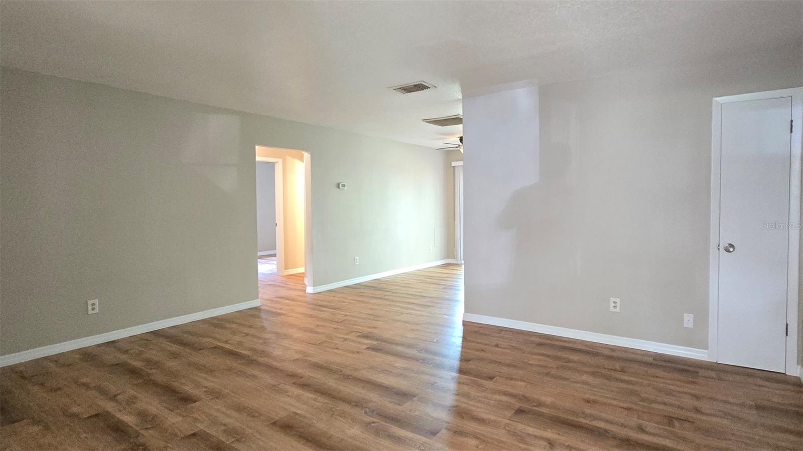 Image 4 of 20 For 1535 Mango Tree Drive